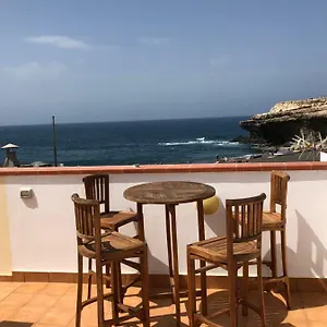 https://casa-ola.in-canary-islands.com